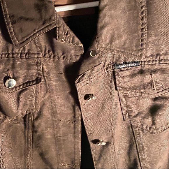 Authentic Vintage Valentino Cropped Jacket (Fits size 10-12) - Picture 7 of 16